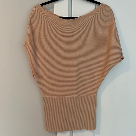 NEW Marciano Dolman Knit Top - Picture 1 of 4